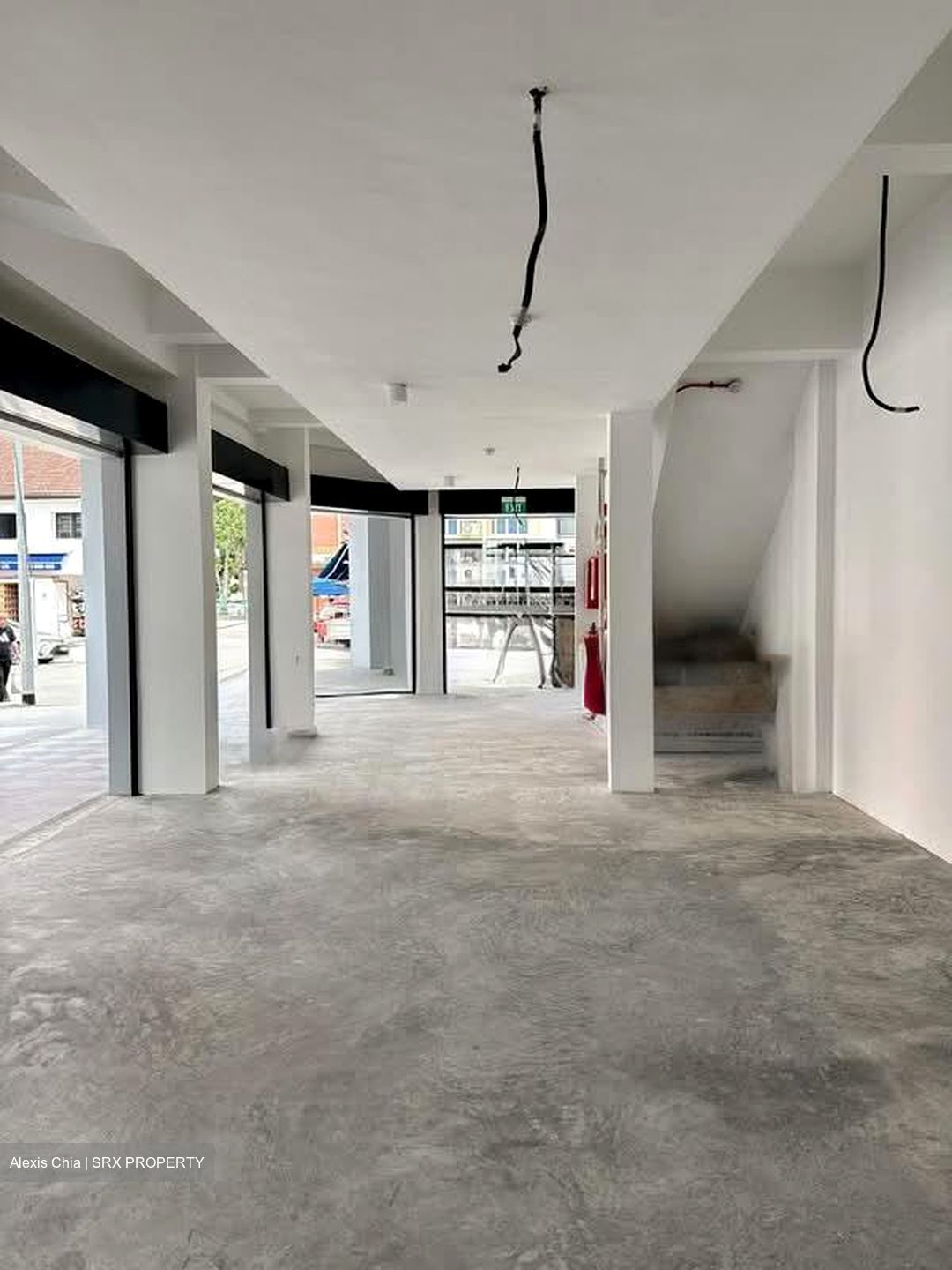 Sims Avenue (D14), Shop House #591810871